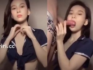 Hot Girl Nguyễn Yến Gái Xinh Dâm Đãng Bú Cạn Tinh Trùng